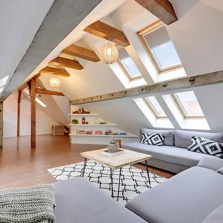 Grand - Wood Loft *